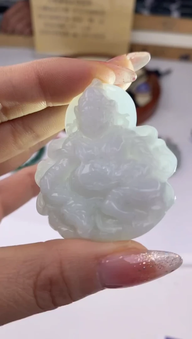 【闪购商品】翡翠吊坠(赠链)未镶嵌27224/静静聊翠