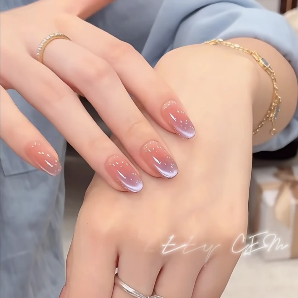 【紫月光】夏日高级紫色追光猫眼裸色穿戴甲纯手工冰透渐变显白甲片