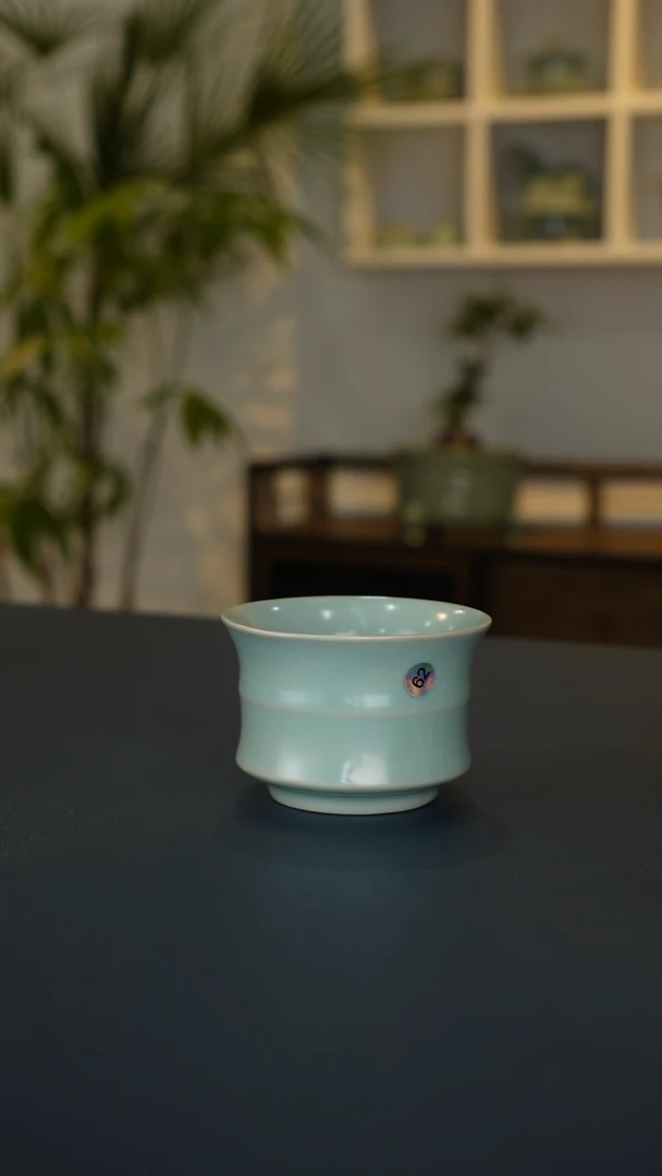 62号 天青釉竹节杯精品  110CC
