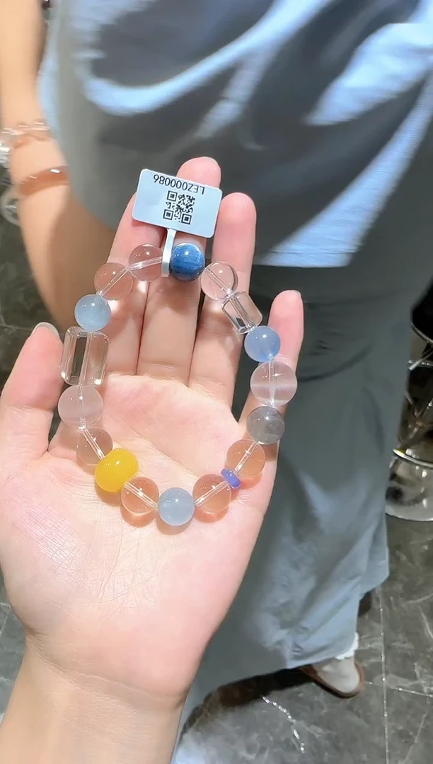 水晶手串未镶嵌手串
