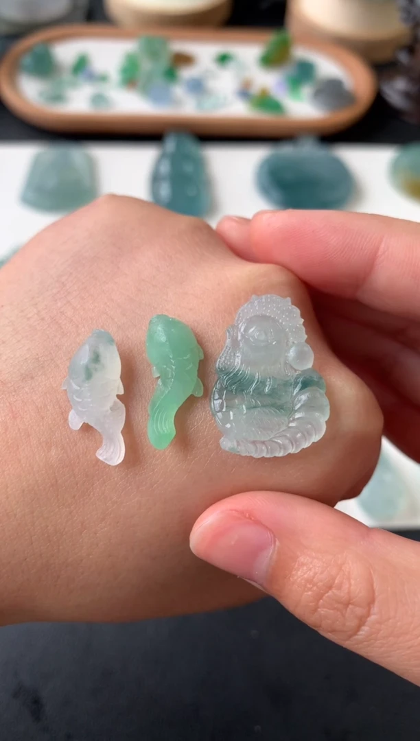 定制翡翠未镶嵌翡翠