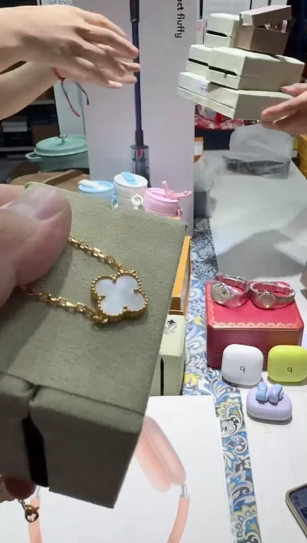 名品折扣名品折扣名品折扣@@1