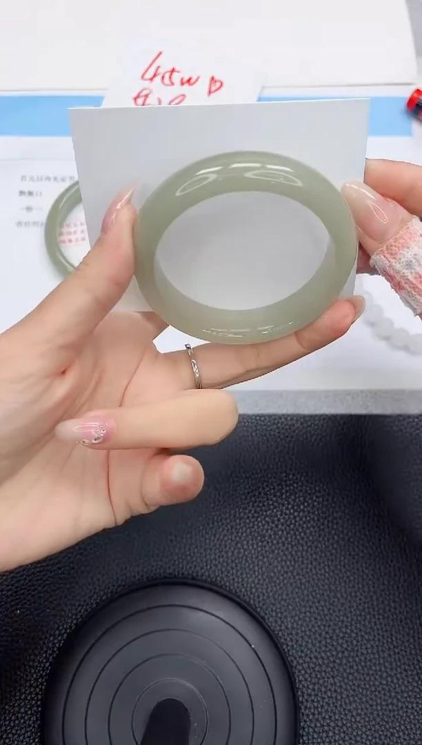 石英质玉手镯未镶嵌407-54.3