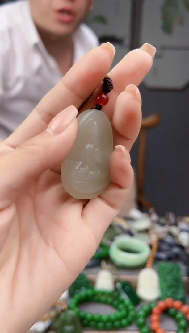 颈饰未镶嵌和田玉多样性发货拍一发一