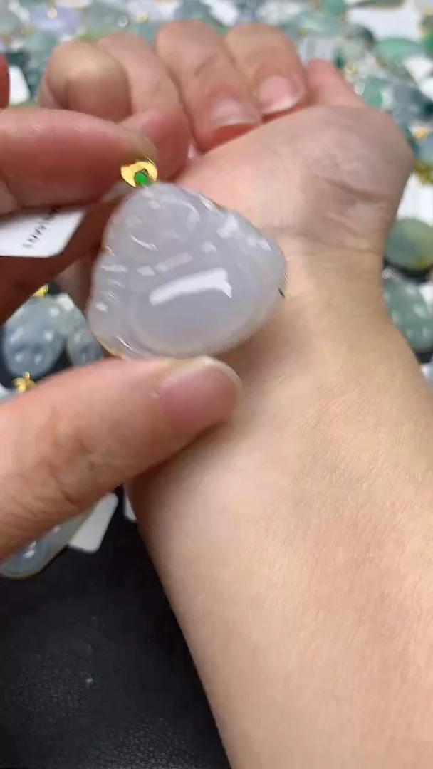 颈饰18K金镶嵌翡翠天然缅甸A货翡翠