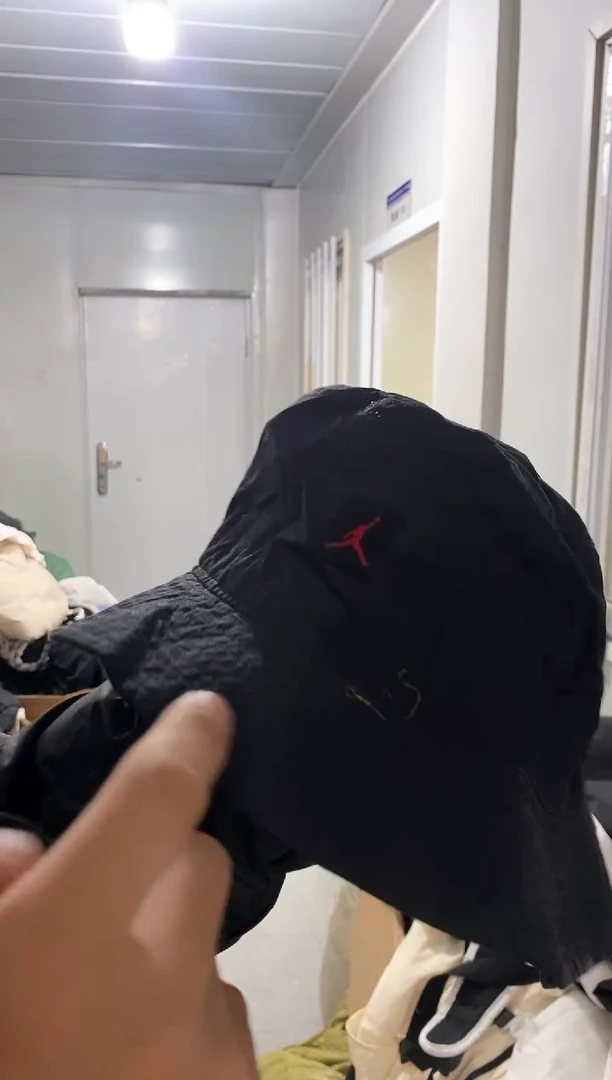 红方标黑色渔夫 直播间过款 尺码