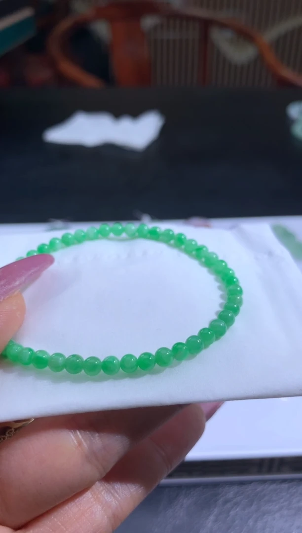 未镶嵌定制翡翠A****?翡翠