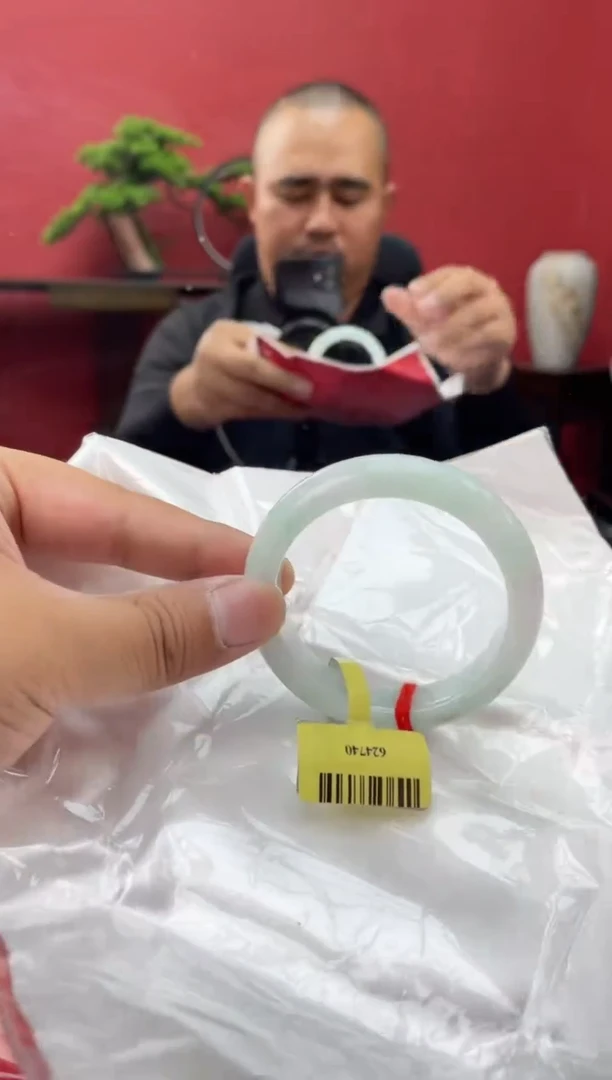 未镶嵌手镯翡翠翡翠手镯11