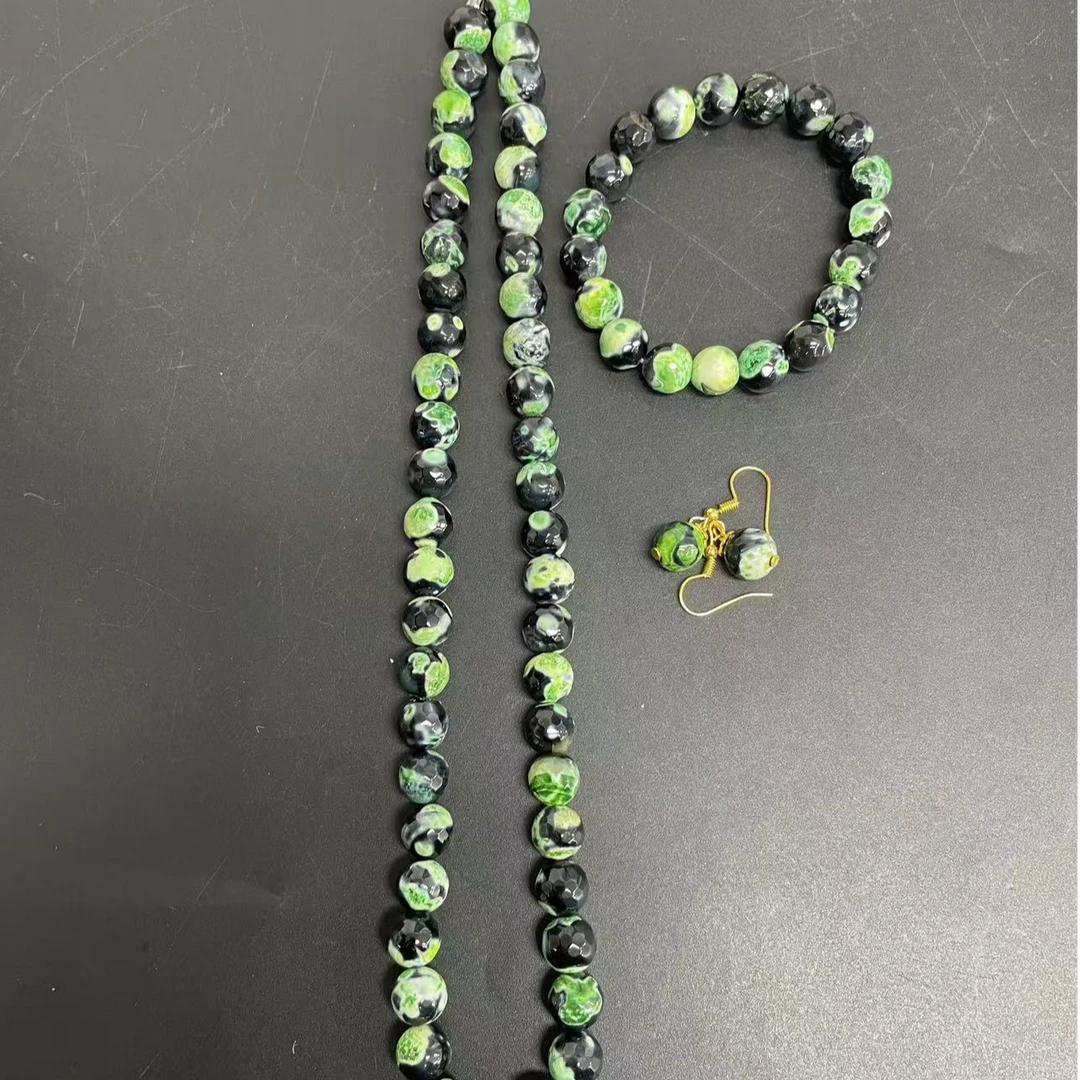 【小杰推荐】黑绿雪胆刻面圆珠项链套装 （多样性发其一）9164