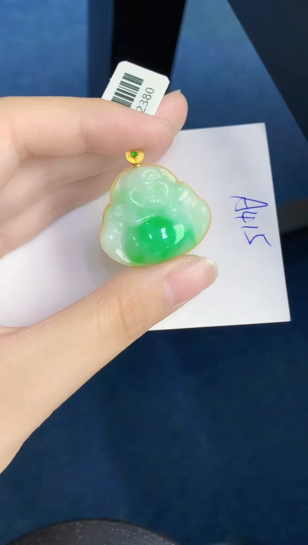 翡翠18K金镶嵌颈饰天然翡翠緬甸A貨