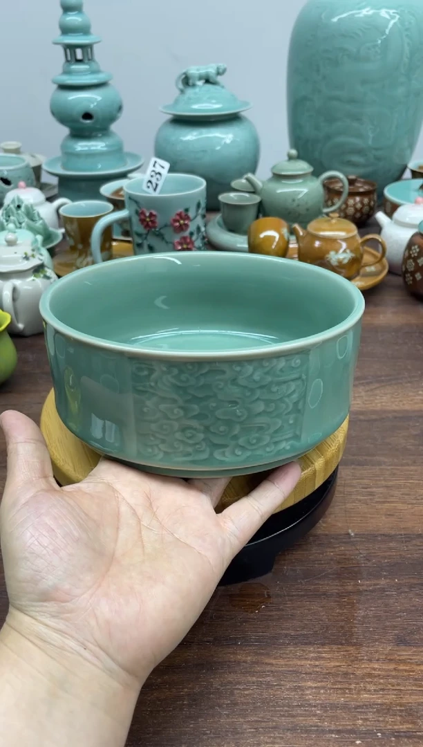 特价青瓷 慧语瓷坊 青瓷口17厘米