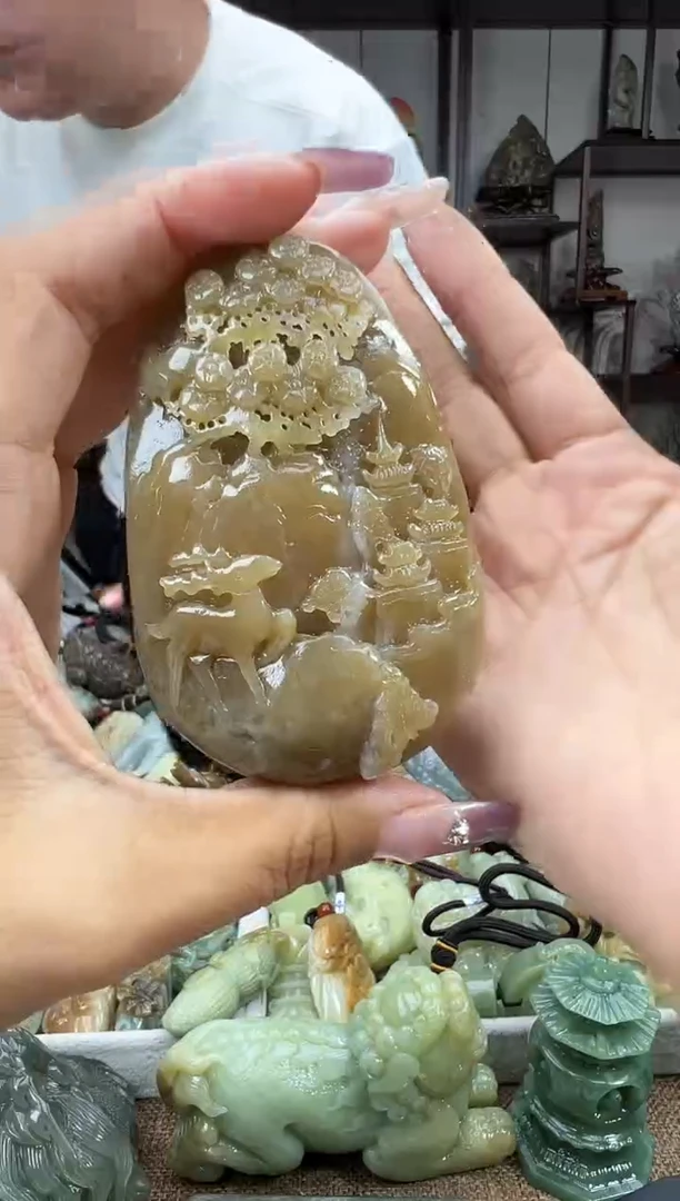 未镶嵌和田玉把件1