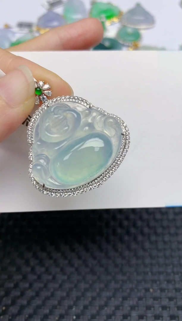 翡翠18K金镶嵌颈饰天然A货翡翠