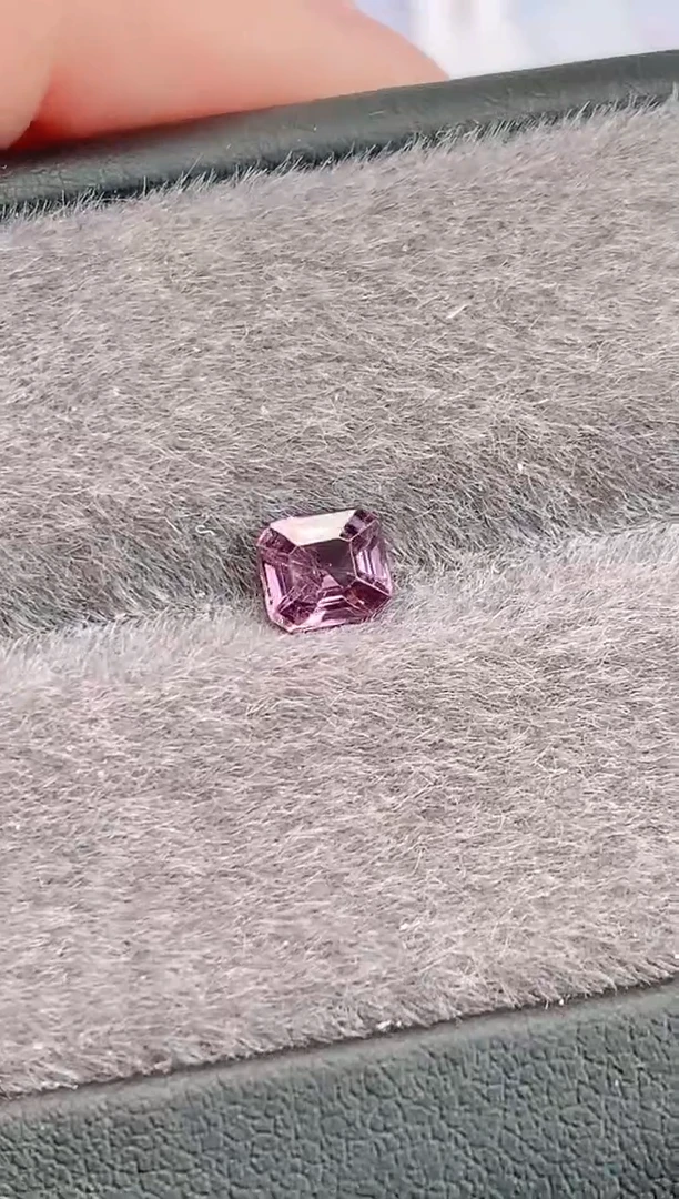 裸石尖晶石0.71-69天然尖晶石