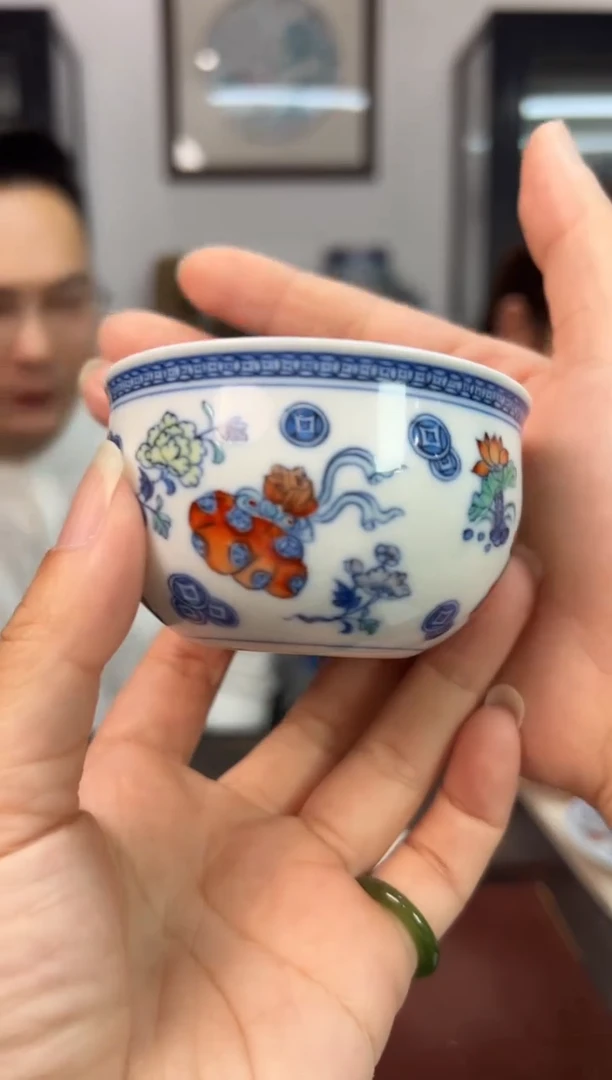 摆件瓷博会-斗彩涂杏花专场32