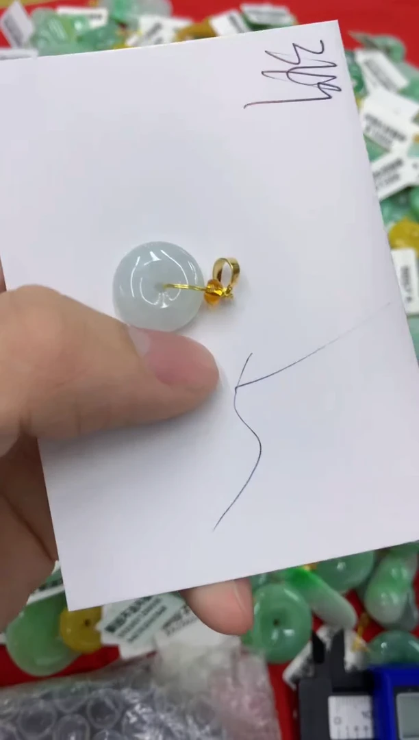 翡翠未镶嵌颈饰11111111111