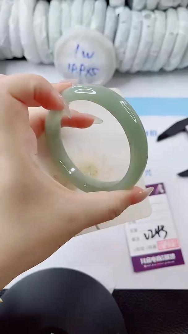 石英质玉手镯未镶嵌多样性发货V243