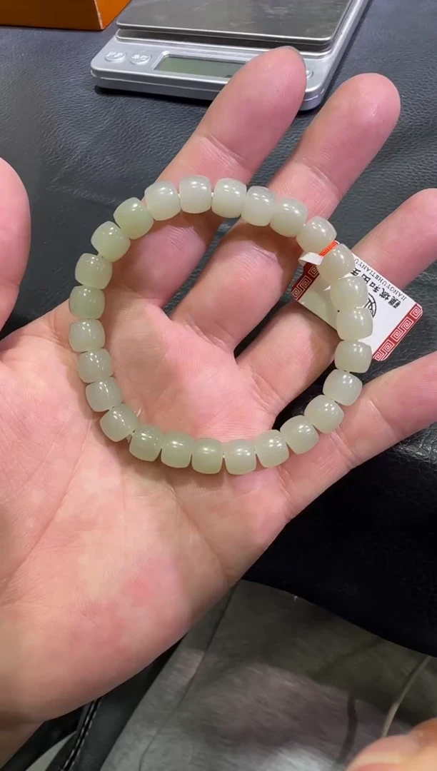 未镶嵌手链和田玉且末近矿青白玉7*8手串（产地直发）