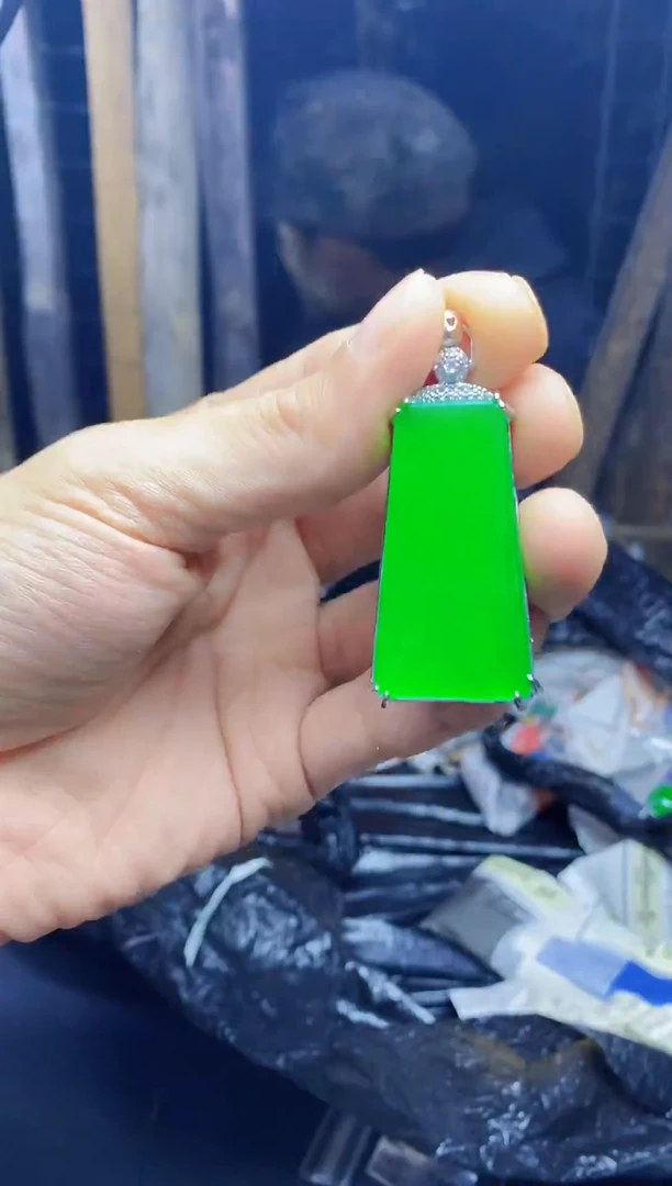 满色吊坠 所见即所得！