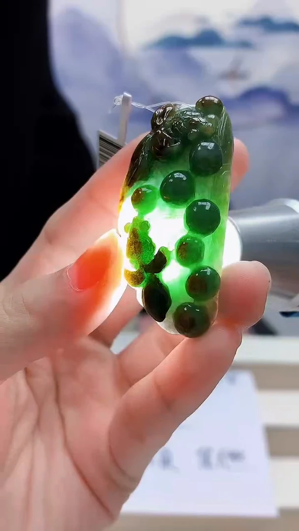 未镶嵌定制翡翠5145lr-毛货挂件20