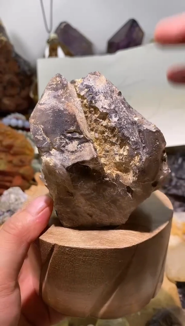 水晶珠宝半成品未镶嵌37号592g老灵魂开窗茶骸骨电路板+定制底座