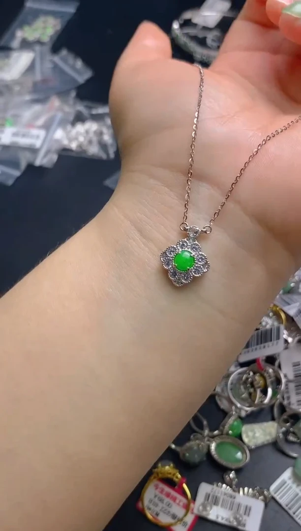 银S925镶嵌戒指翡翠百内无证书