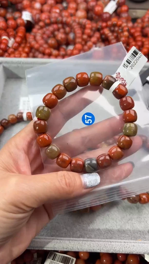 未镶嵌手串南红玛瑙10+