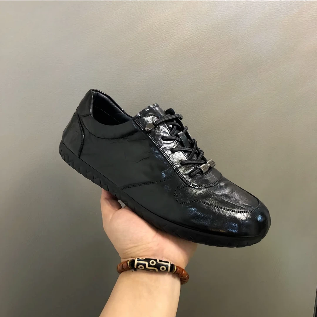 男鞋新款舒适透气软底软面防滑休闲皮鞋一脚蹬男鞋厚底