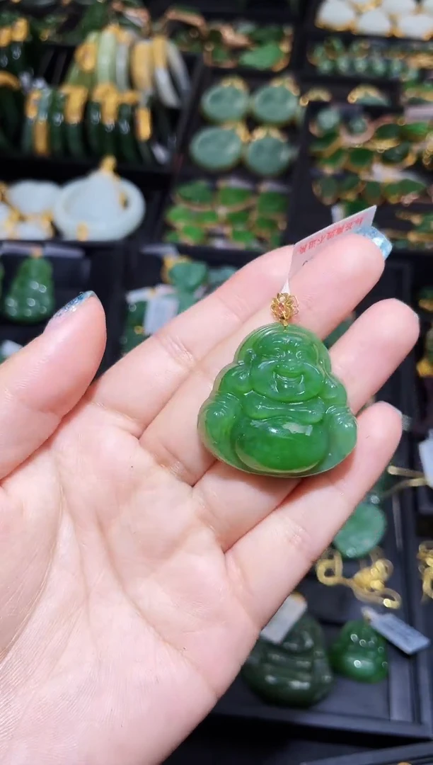 和田玉18K金镶嵌吊坠(赠链)35MM 多样性发一