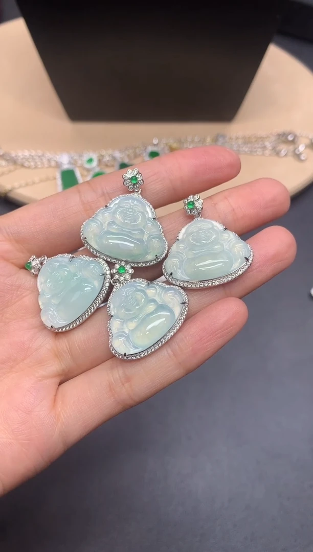 【闪购商品】翡翠吊坠(不含链)银S925镶嵌佛公【多样性发其一】
