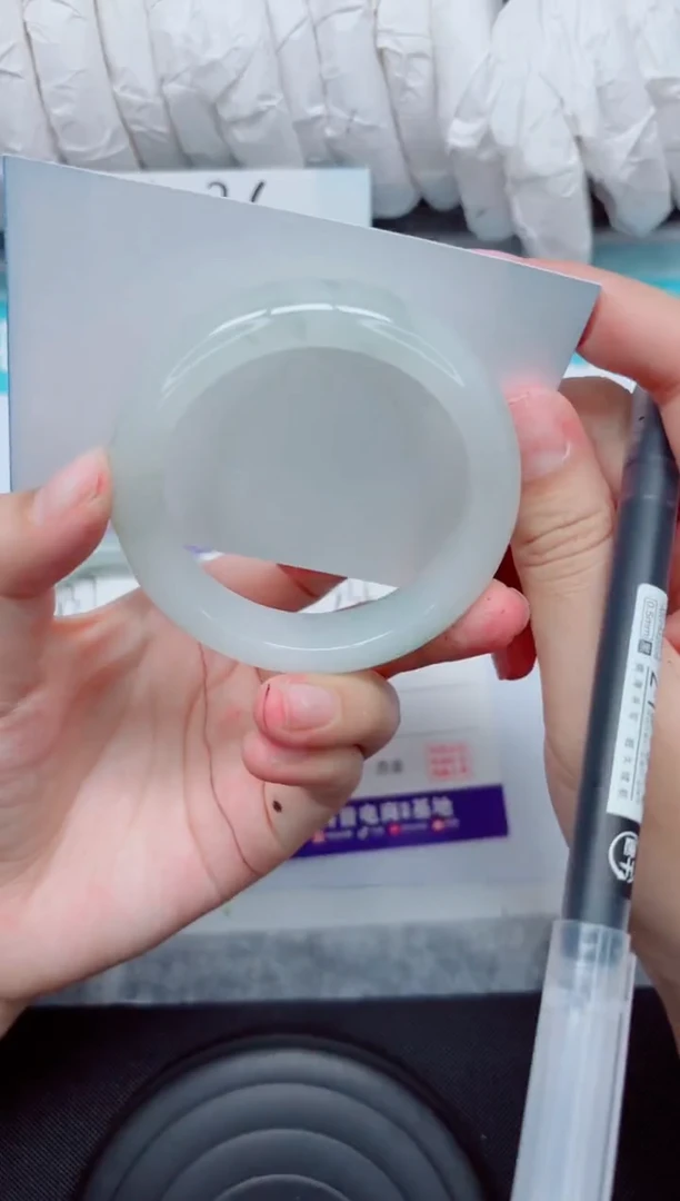 未镶嵌手镯石英质玉238-52