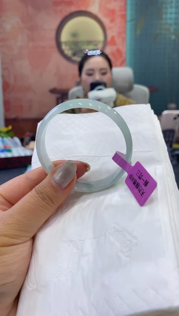 未镶嵌手镯翡翠多人000011684