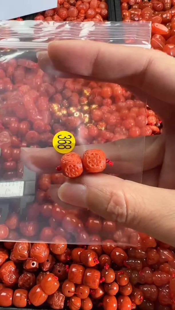 【闪购商品】南红玛瑙颈饰未镶嵌1