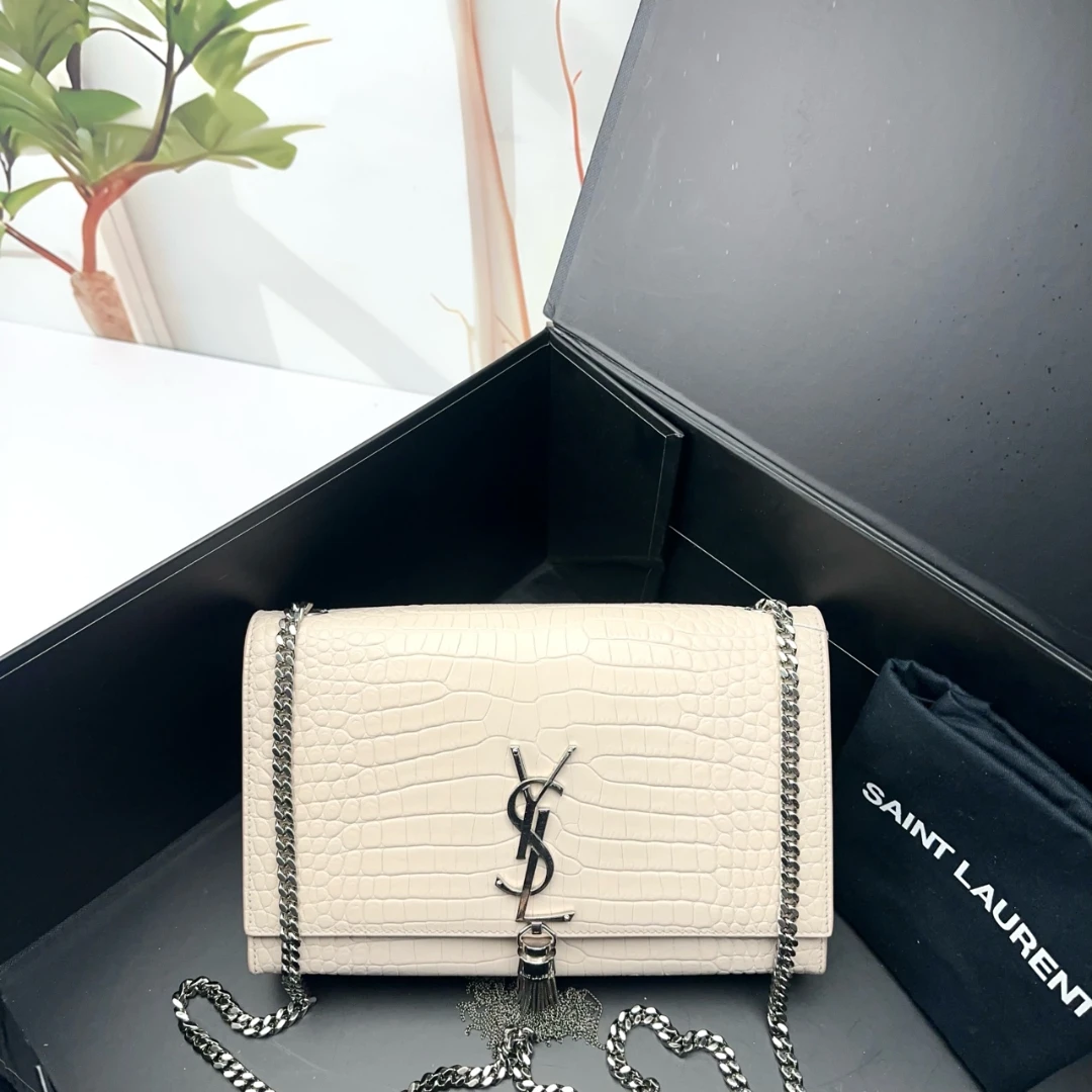 95新 YSL/圣罗兰 未使用白色链条单肩包 C53125 3056
