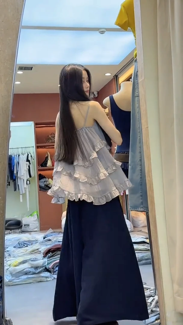 2025夏季新款时尚打底吊带背心气质显瘦性感辣妹外穿洋气休闲百搭