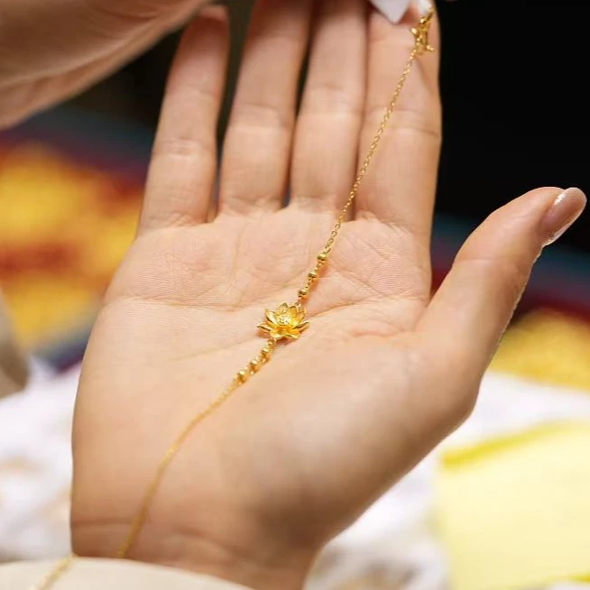 【巧玲专属】足金999莲花手链 经典时尚百搭 2.81