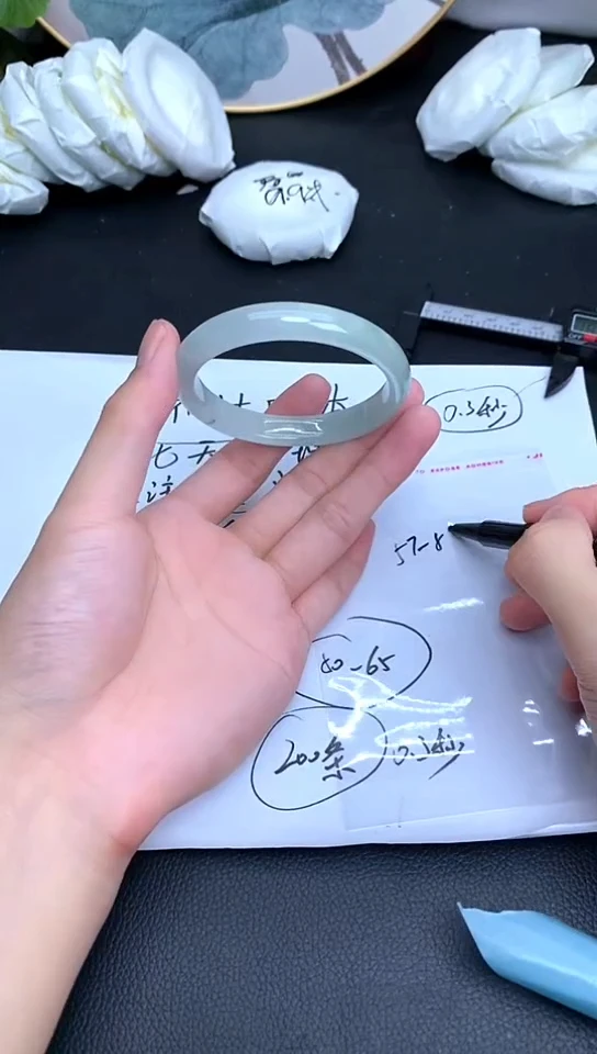 翡翠手镯未镶嵌B62所见即所得