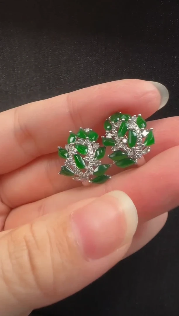18K金镶嵌翡翠耳饰056麦穗一对