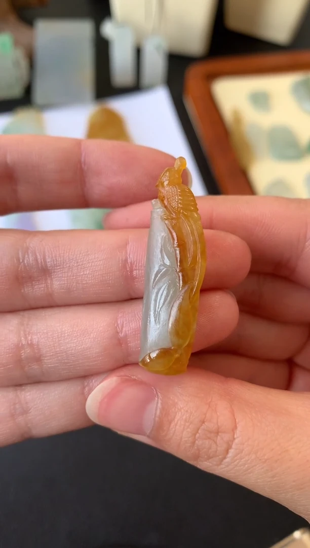 【闪购商品】定制翡翠未镶嵌翡翠