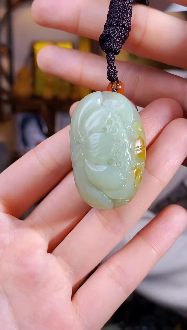 【闪购商品】和田玉颈饰未镶嵌1
