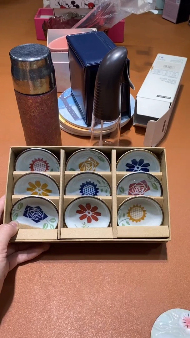瓷片品牌 包包香水手表护肤品@@1