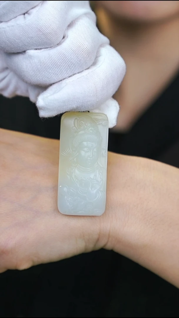 吊坠(不含链)未镶嵌和田玉和田玉吊坠