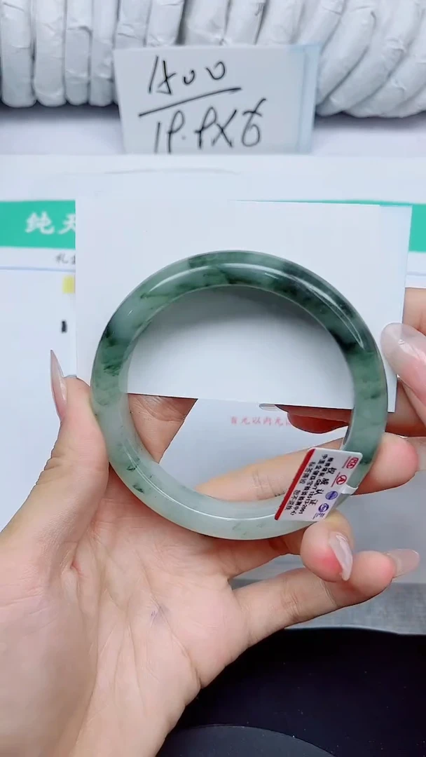 石英质玉手镯未镶嵌170/62