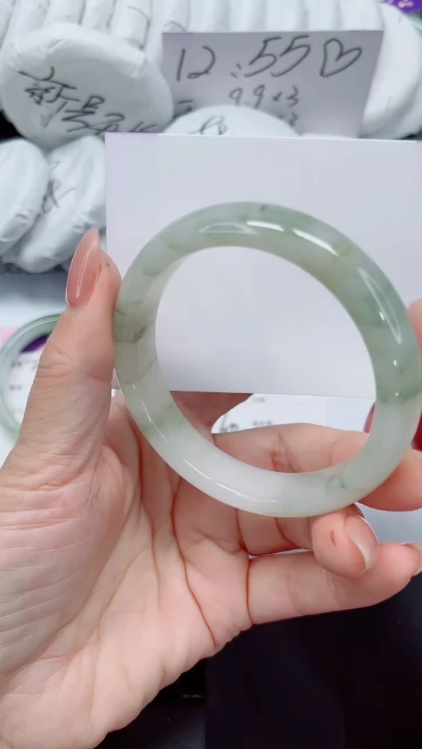 未镶嵌手镯石英质玉233-60