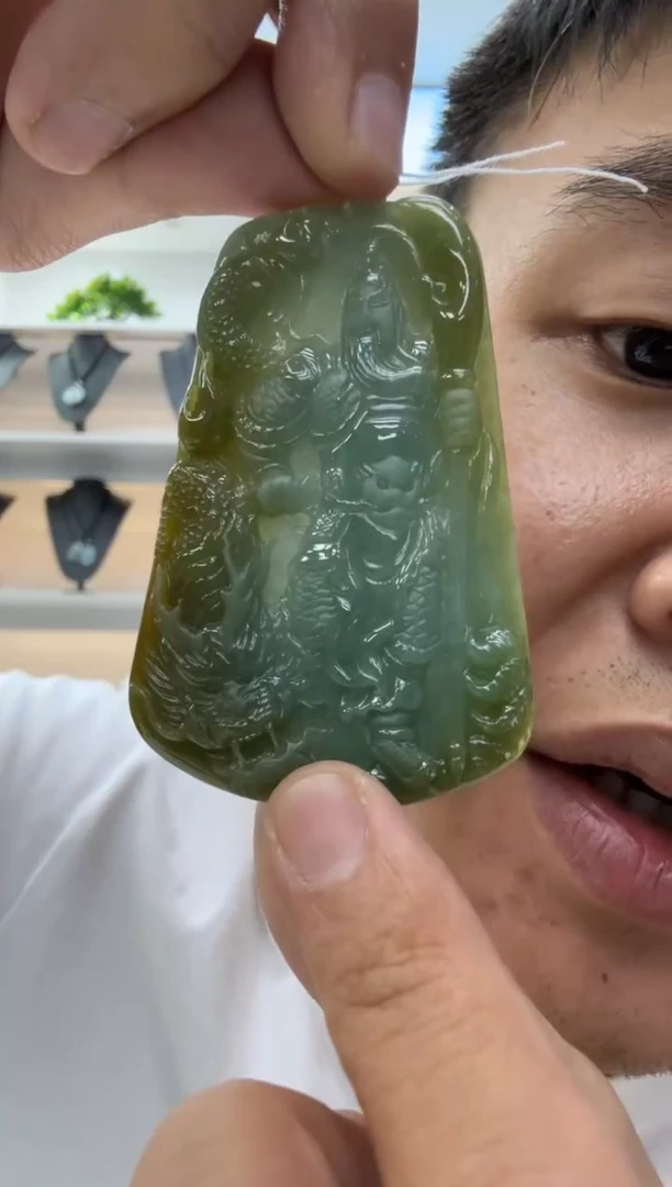 颈饰未镶嵌翡翠天然翡翠A货孤品一件