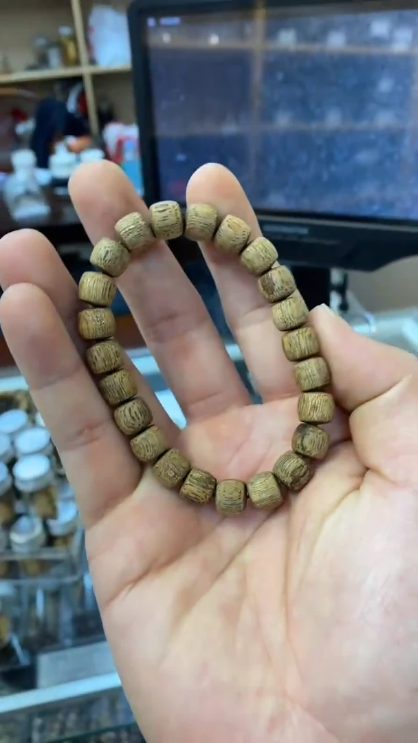 沉香手串柬埔寨9*8多样性发一