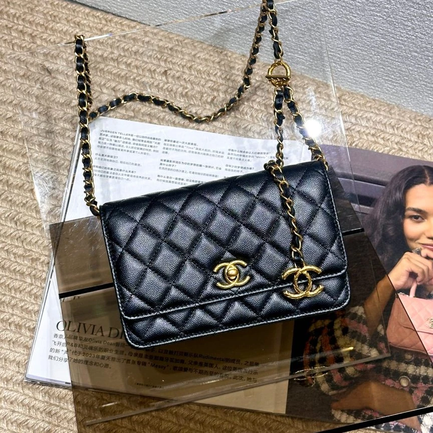 99新 Chanel/香奈儿 23B 黑金珠光荔枝纹牛皮调节扣Woc单肩包