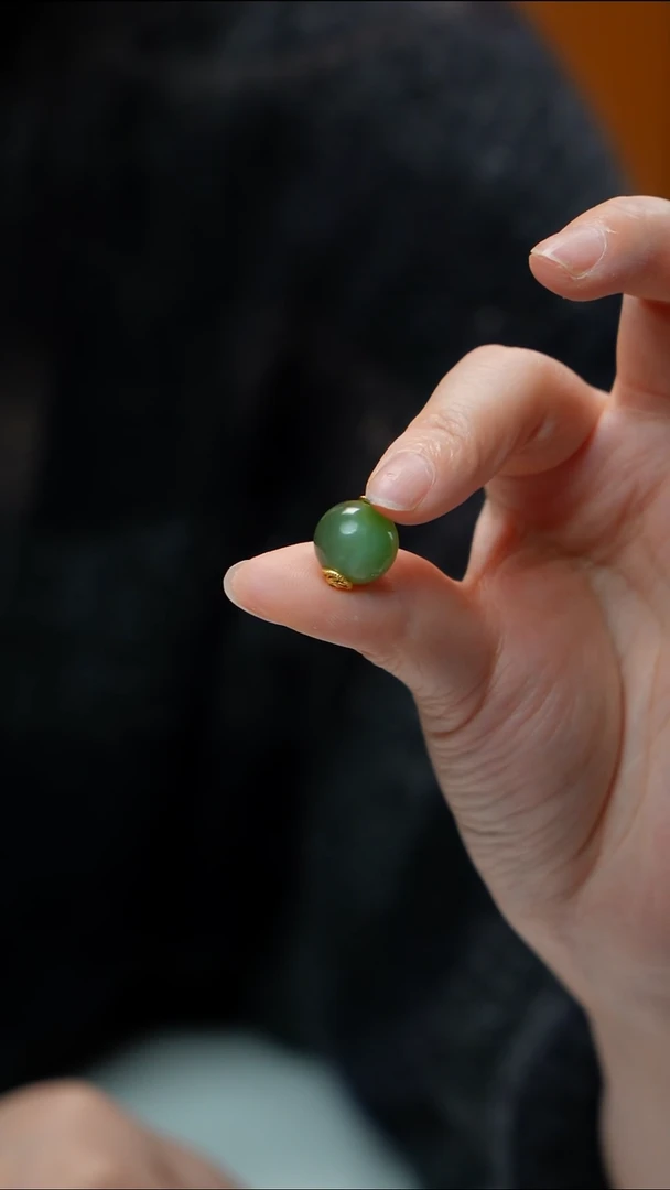 和田玉（碧玉）银S925镶嵌颈饰猫眼碧玉12-13mm多样性发其一