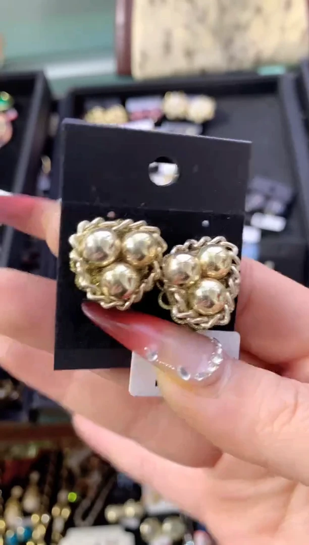 【闪购商品】瓷片楚楚中古珠宝甄选不退换