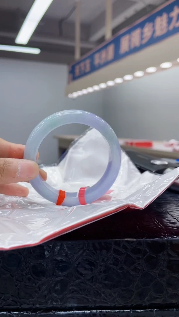 未镶嵌手镯翡翠  6